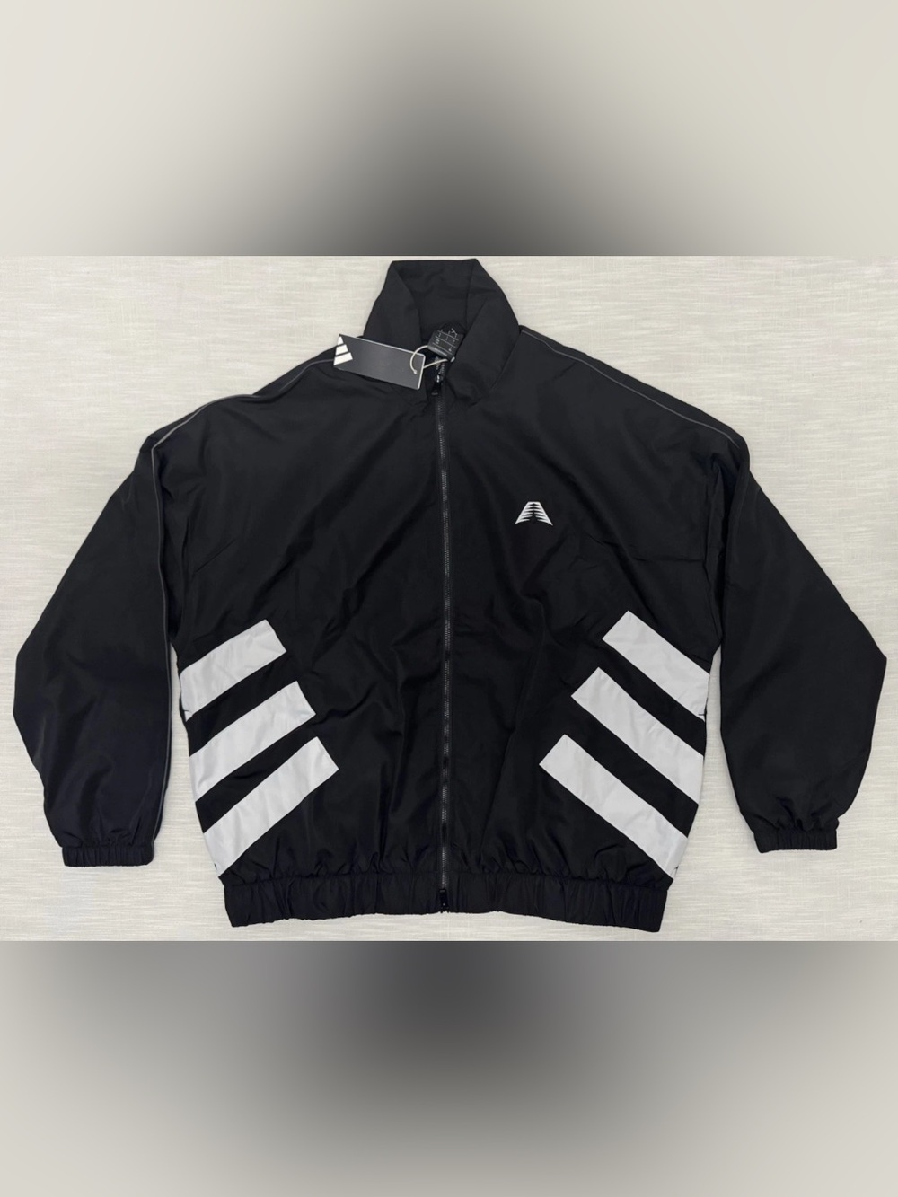 Adidas Men’s Black & White 3-Stripe Track Jacket KF3248 size Large L NWT